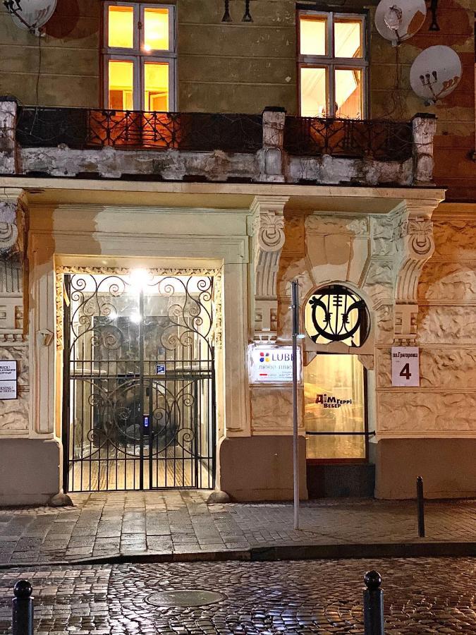 3 Rooms Apartments In The City Centr Lviv Dış mekan fotoğraf